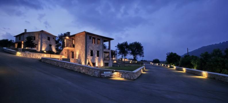 马纳利亚别墅套房酒店(Menalia Villas & Suites KTIMA KOUMPOURI)图片