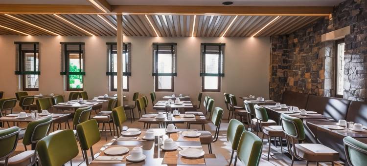 佩托斯套房酒店(Petousis Hotel & Suites)图片