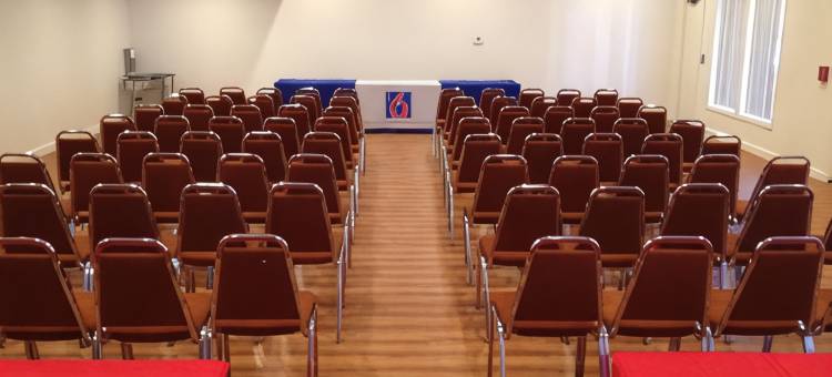 赫米特6号汽车旅馆(Motel 6 Hemet, CA)图片