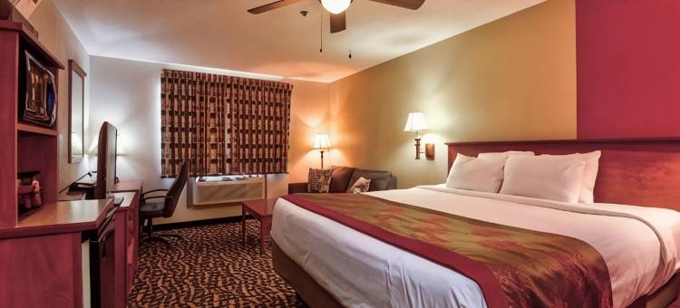 俄克拉何马城机场北温德姆华美达酒店(Ramada by Wyndham Oklahoma City Airport North)图片