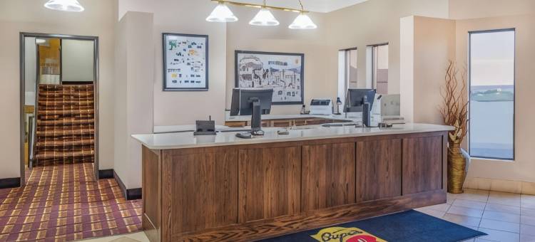 卡斯珀西河畔速8酒店(Super 8 by Wyndham Casper West by the River)图片