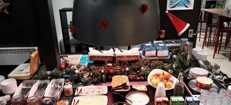 马赛东部基里亚德直达酒店-拉瓦伦丁(Kyriad Direct Marseille Est - la Penne)图片