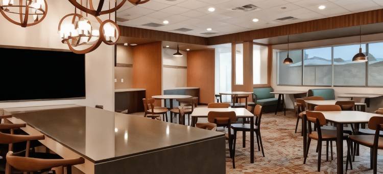 Fairfield Inn & Suites Milwaukee North图片