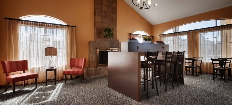 棕榈阁贝斯特韦斯特酒店(Best Western Palm Court Inn)图片