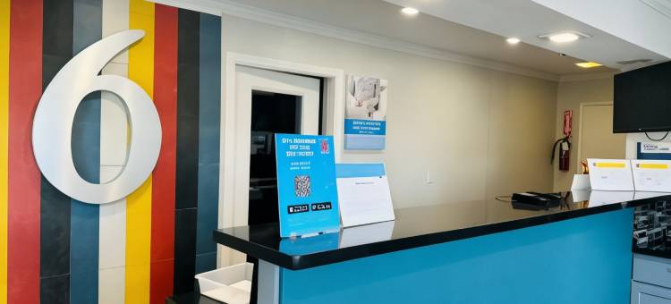 加利福尼亚圣伊西德罗 - 圣迭戈南湾 6 号套房开放式客房酒店(Studio 6 Suites San Ysidro, CA – San Diego South Bay)图片