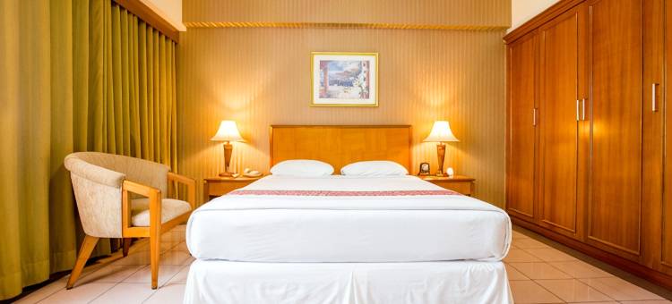 Asuka Hotel MM2100 Industrial Town图片