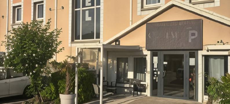 玛拉伊斯塞纳河畔罗米利中心酒店(L'Hôtel du Marais Romilly Centre)图片