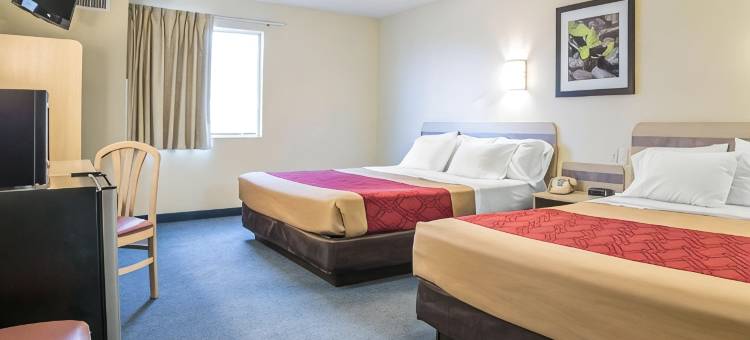 贝尔富什伊克诺旅馆(Econo Lodge)图片
