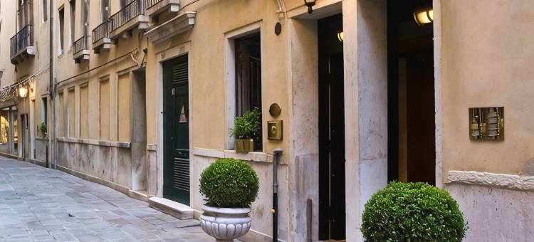 贝尔维尤圣马可豪华客房酒店(Bellevue Luxury Rooms - San Marco Luxury)图片