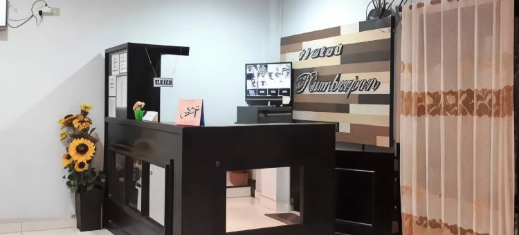 红门酒店@伦伯蓬索龙酒店(RedDoorz at Hotel Rumberpon Sorong)图片