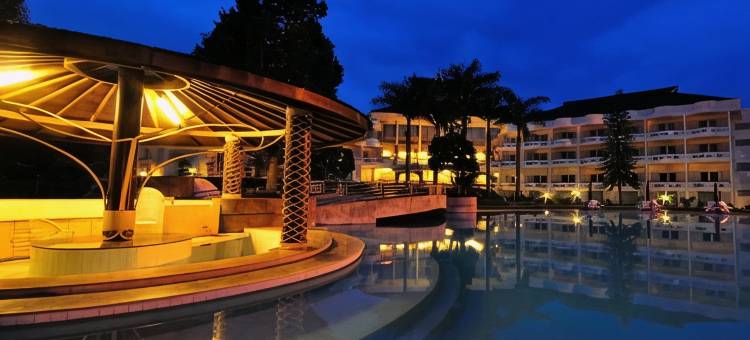 不拉士打宜格兰德Mutiara酒店(Grand Mutiara Hotel Berastagi)图片