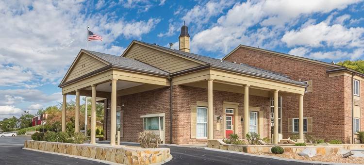 堪萨斯城堪萨斯大学医学中心美吟酒店(Baymont by Wyndham Kansas City KU Medical Center)图片