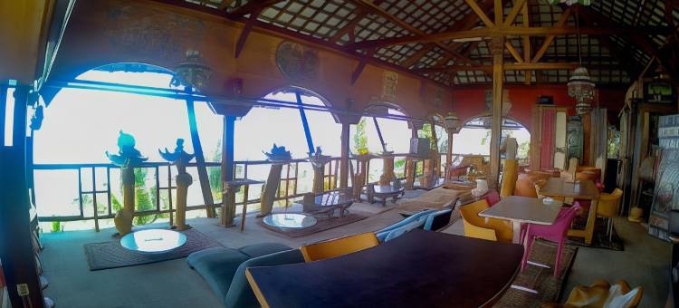 卡朗阿吉海滩别墅(Karang Aji Beach Villa)图片