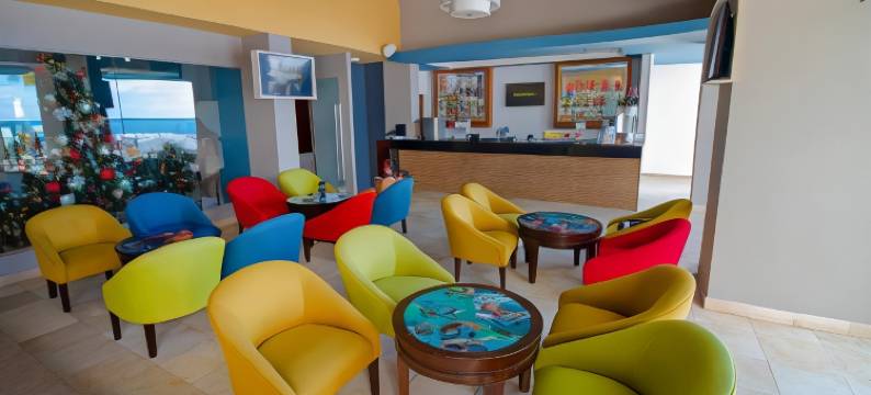 海洋宫殿海滩酒店(Oceano Palace Beach Hotel)图片