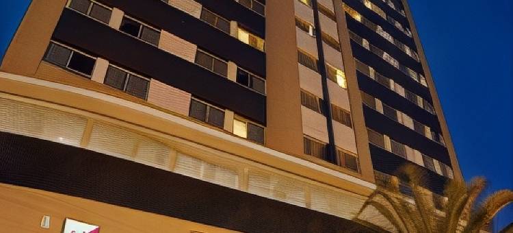 宜必思弗卢里亚诺波利斯酒店(Ibis Florianopolis)图片