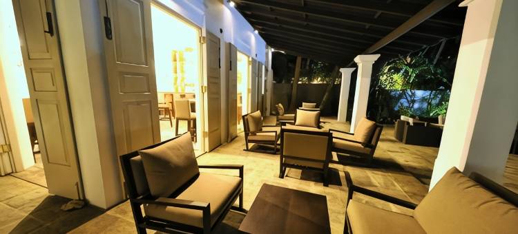 乌纳瓦图纳塔勒佩埃拉海滩酒店(Era Beach)图片