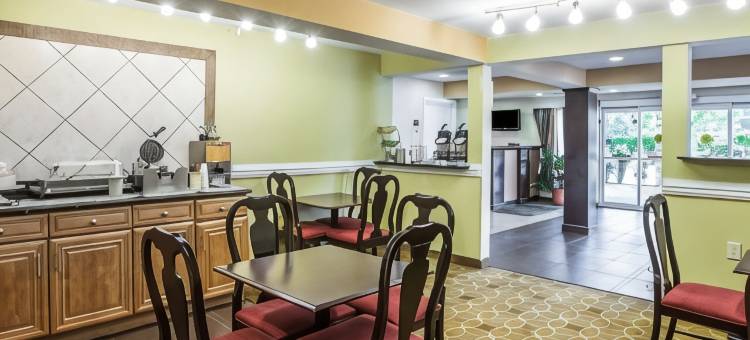 格林伍德25号高速公路凯艺酒店(Quality Inn Greenwood Hwy 25)图片