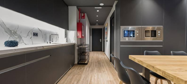 巴塞罗那机场24小时空中旅馆(Airhostel Barcelona Airport 24h)图片