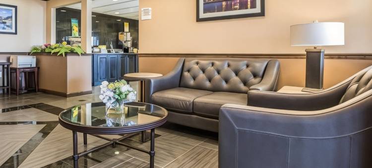 埃尔金I-90凯艺酒店(Quality Inn Elgin I-90)图片