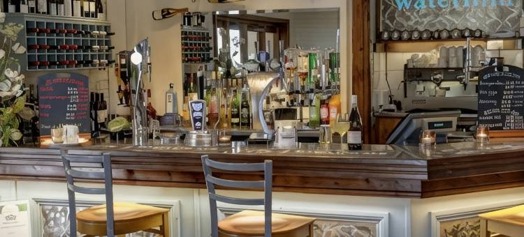 Best Western Plus Milford Hotel图片