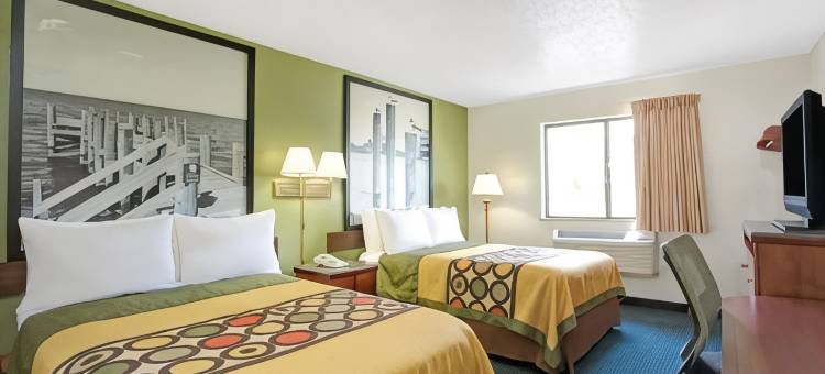 纽波特纽斯-杰斐逊大道速8酒店(Super 8 by Wyndham Newport News/Jefferson Ave.)图片