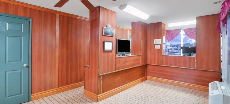 纽波特戴斯酒店(Days Inn by Wyndham Newport)图片