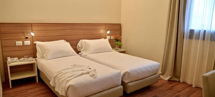 论坛酒店(Hotel Forum)图片