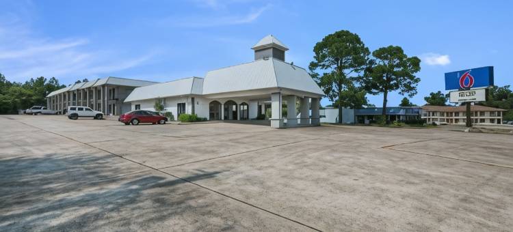 德克萨斯州基尔戈 6 号汽车旅馆(Motel 6 Kilgore, TX)图片