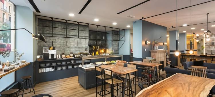 珀蒂宫特雷巴尔酒店(Petit Palace Triball)图片