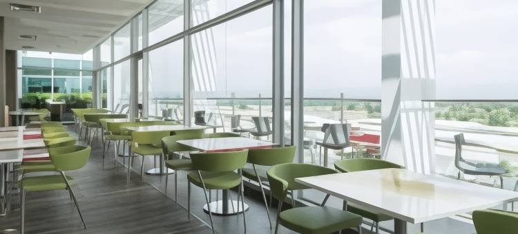 巴耶杜帕尔希尔顿欢朋酒店(Hampton Inn by Hilton Valledupar)图片