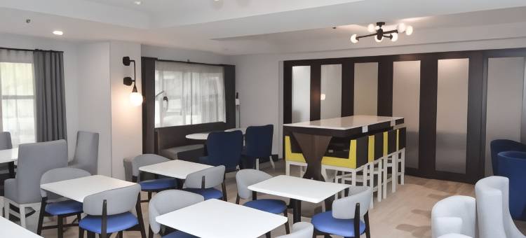 希尔顿欢朋酒店-奥本(Hampton Inn Auburn)图片