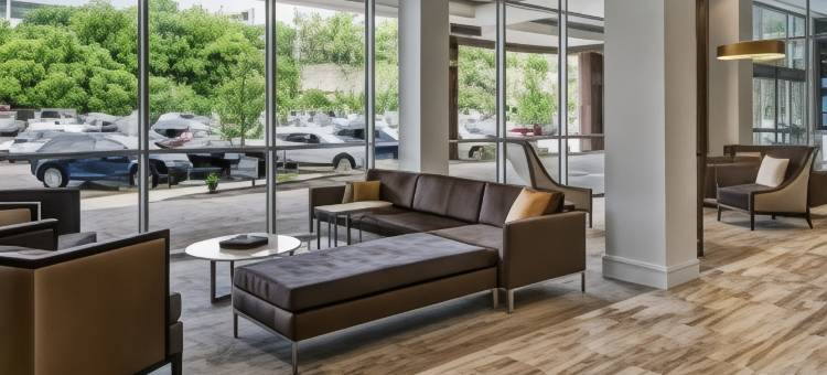 堪萨斯城市中心/会议中心万怡酒店(Courtyard Kansas City Downtown/Convention Center)图片