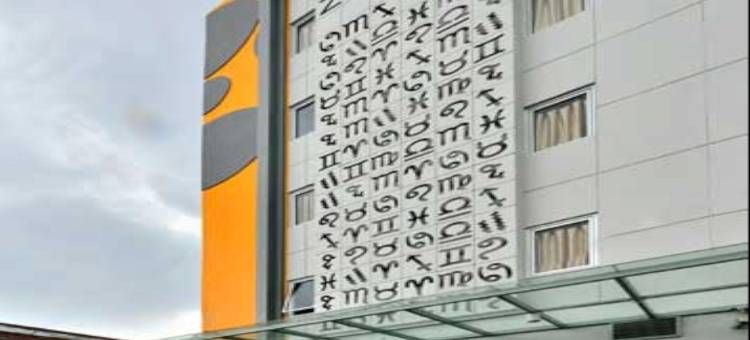 佐迪亚克基邦扎提客栈(Zodiak Kebonjati by Kagum Hotels)图片