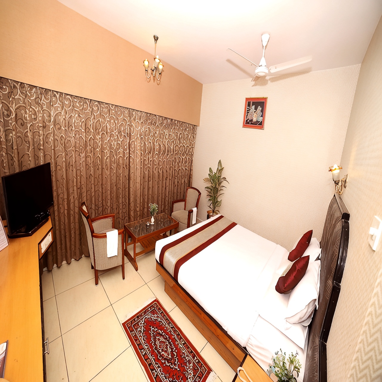 Hotel Sindhuri Park Over view