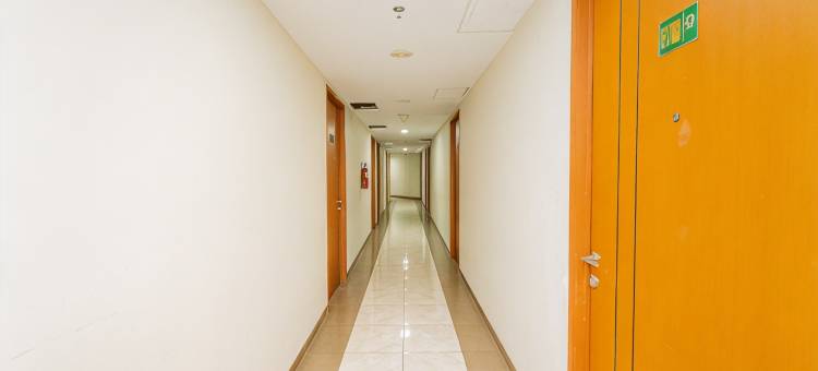 奇普塔特绿湖景公寓-由阿尔法客房管理(RedLiving Apartemen Green Lake View Ciputat - Aurora Rooms)图片