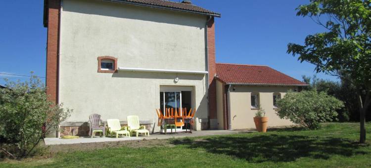 Holiday Home in Crux-la-Ville near Lake图片