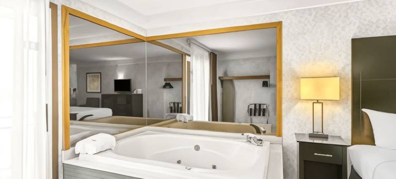 湖畔品质酒店(Quality Inn Lakefront)图片