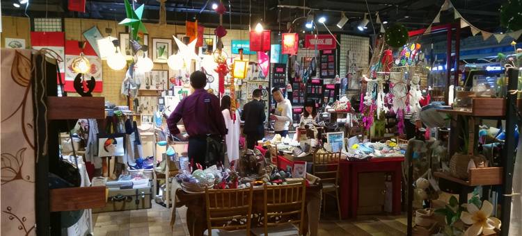 8号公寓酒店(银川大阅城店)图片
