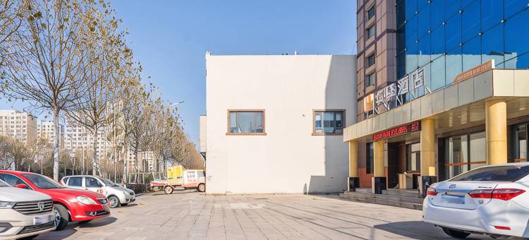 华驿连锁酒店(高密夷安大道中百大厦店)图片