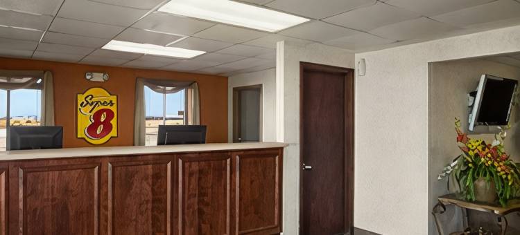 密苏里查尔斯顿/锡克斯顿东温德姆速8酒店(Super 8 by Wyndham Charleston/Sikeston East MO)图片