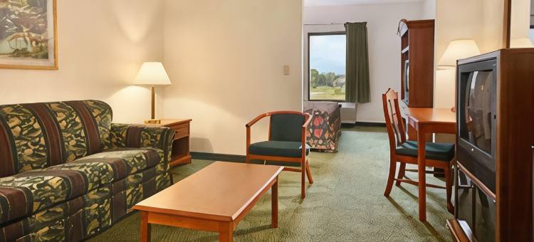 梅卡尼克斯堡哈里斯堡拉昆塔温德姆套房酒店(La Quinta Inn & Suites by Wyndham Mechanicsburg - Harrisburg)图片