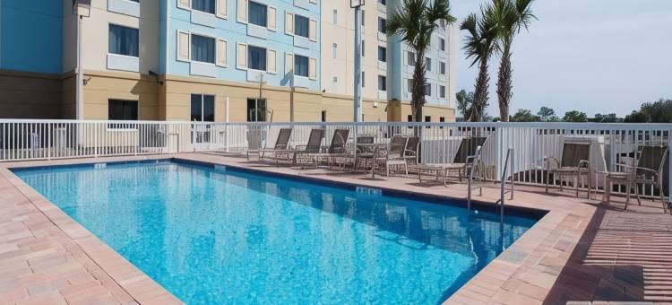 舒适套房酒店-棕榈湾墨尔本(Comfort Suites Palm Bay - Melbourne)图片