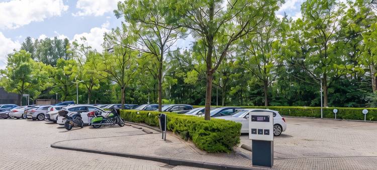 泽伊达斯城市巢穴(Cityden Zuidas)图片