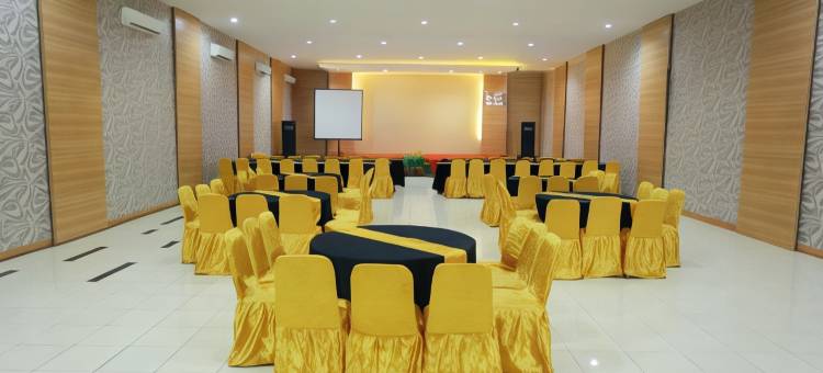 金域优质大堂酒店(Royal Hotel n' Lounge)图片