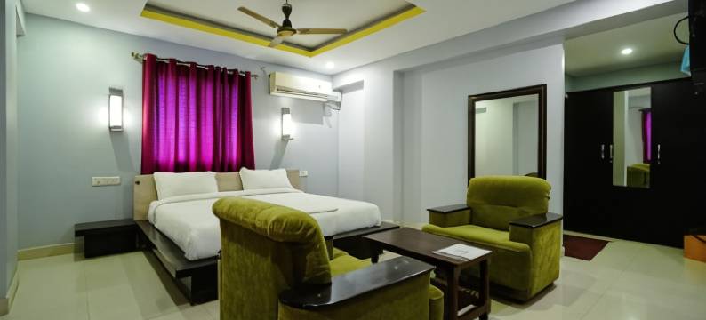 OYO 12765 金色客房酒店(OYO 12765 Hotel Golden Rooms)图片