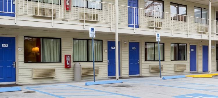 西阿什利旅馆(West Ashley Inn)图片