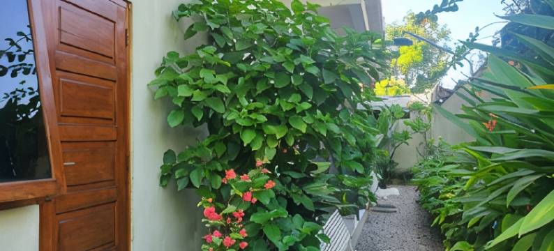 Wisma Anugerah Redpartner Near Masjid Zayed Solo图片