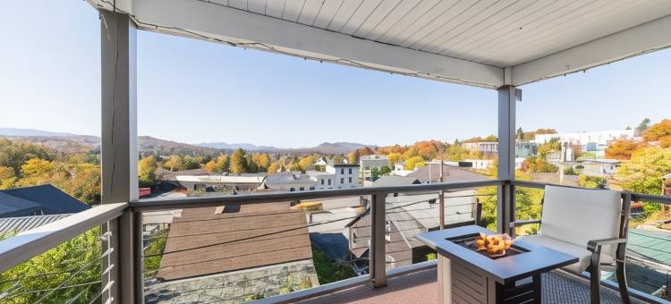 中央普莱西德湖 山景(Central Lake Placid Mountain Views)图片