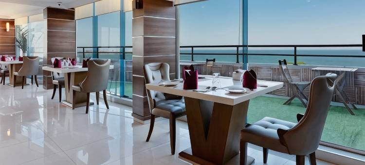 皇冠大厦酒店(Crown Tower Hotel)图片