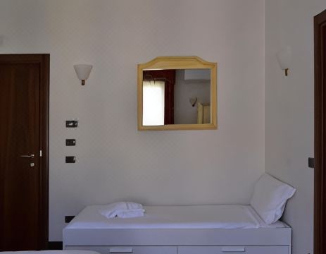 Hotel Pace Hotel Overview